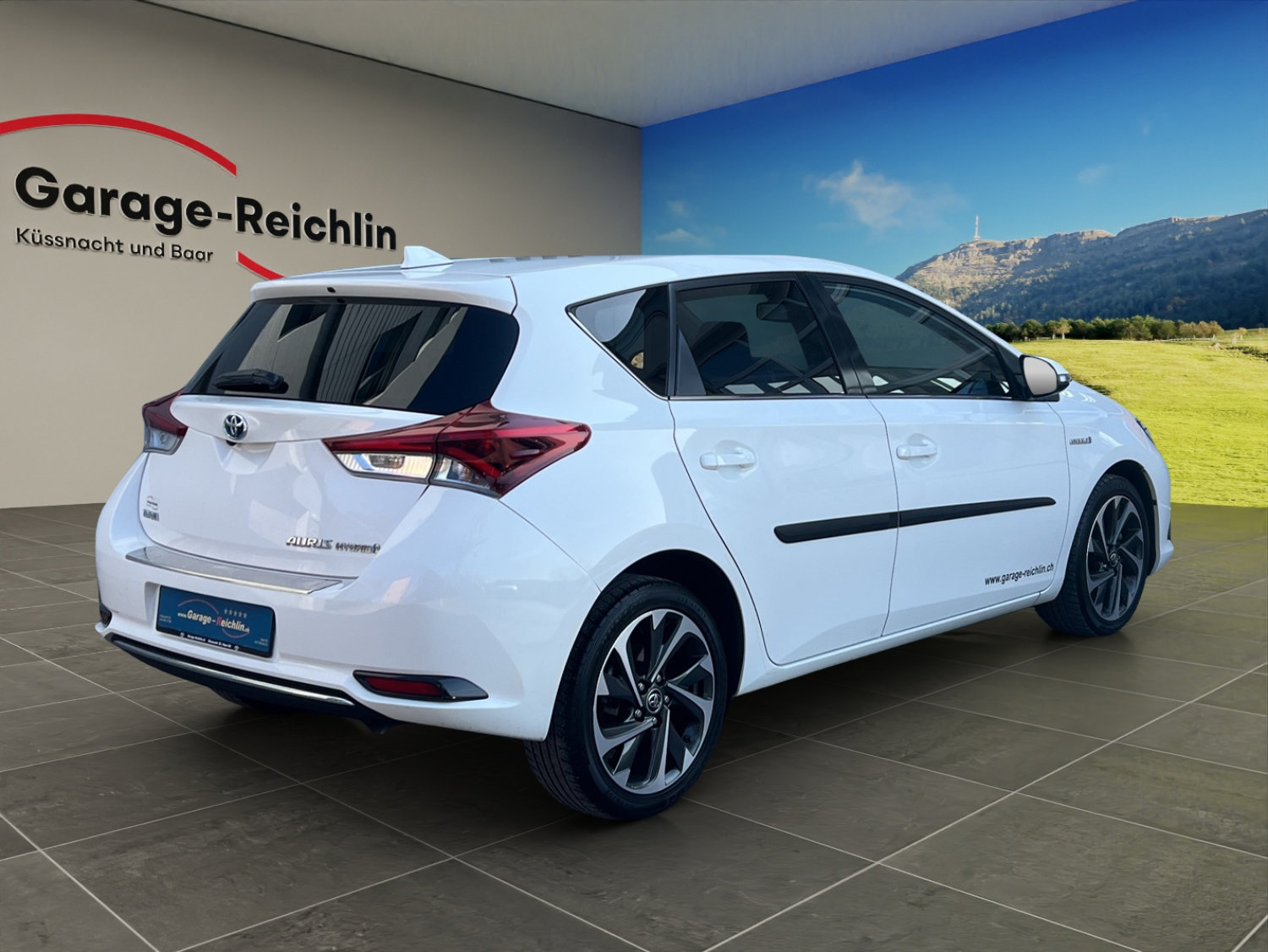 TOYOTA Auris 1.8 HSD Trend, Hybride Integrale Benzina/Elettrica, Occasioni / Usate, Automatico - 5