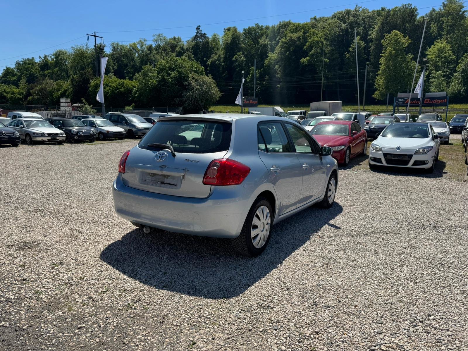 TOYOTA Auris 2.0 D-4D Linea Luna, Diesel, Second hand / Used, Manual - 5