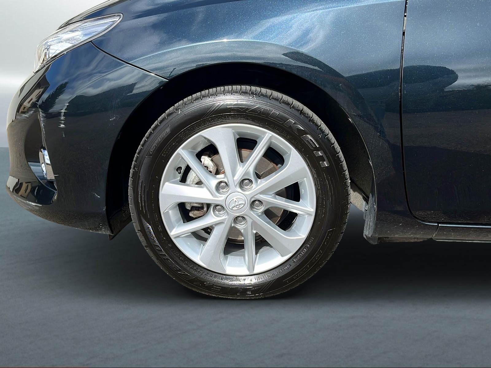 TOYOTA Auris 1.6 VMa Linea Luna MultiDrive, Essence, Occasion / Utilisé, Automatique - 3