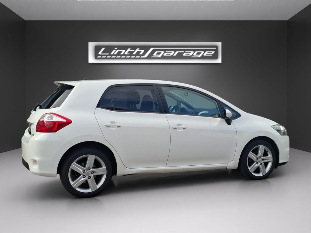 TOYOTA 1.8 VMa Look Auris, Essence, Occasion / Utilisé, Manuelle - 3