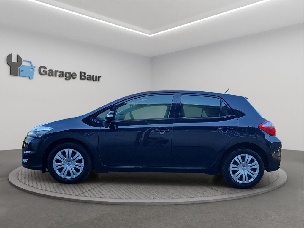 TOYOTA AURIS 1.8 VMa Linea Sol, Essence, Occasion / Utilisé, Manuelle - 6
