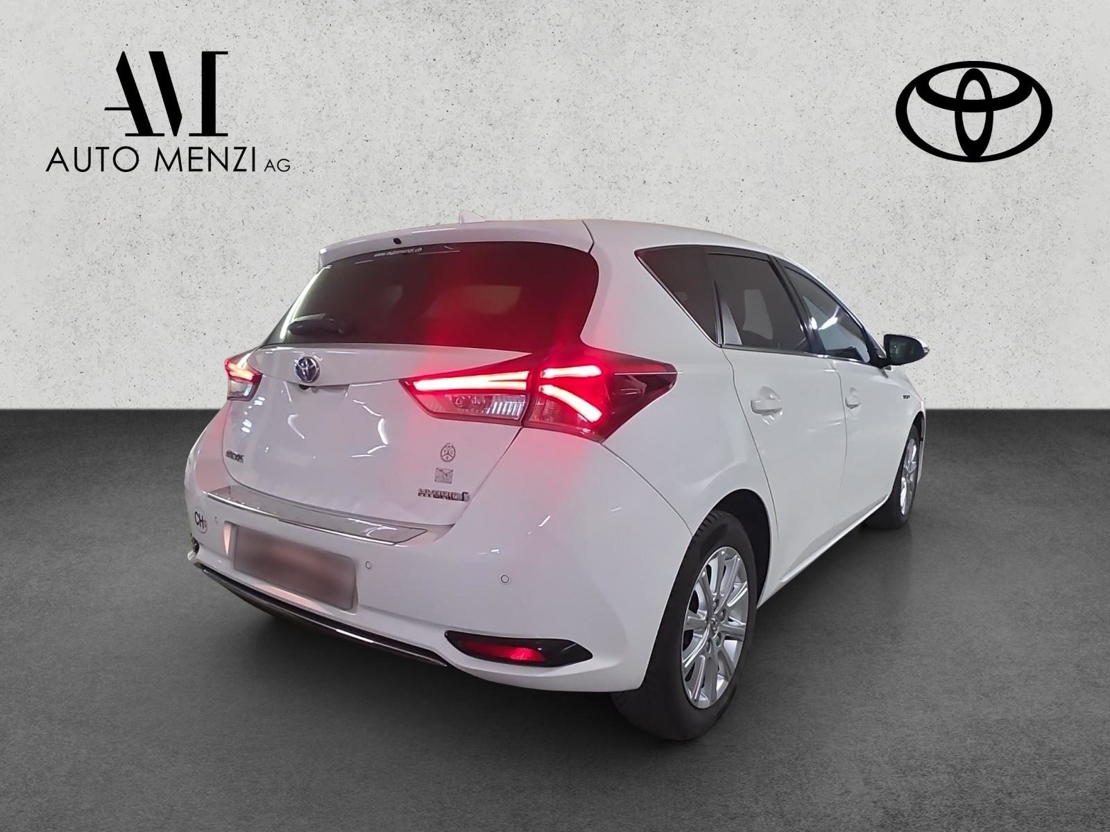 TOYOTA Auris 1.8 HSD Trend, Voll-Hybrid Benzin/Elektro, Occasion / Gebraucht, Automatik - 3