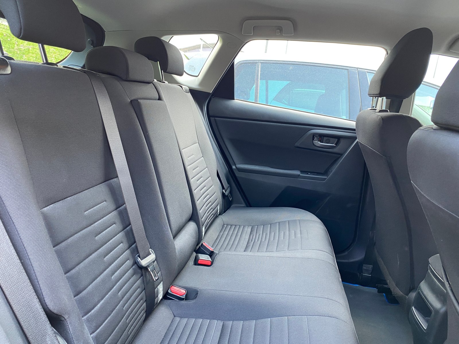 TOYOTA Auris 1.8 HSD Trend, Voll-Hybrid Benzin/Elektro, Occasion / Gebraucht, Automatik - 6