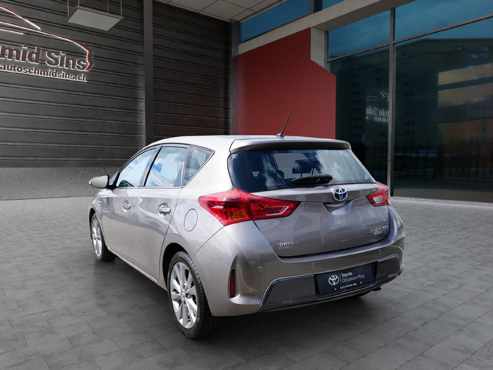 TOYOTA Auris 1.8 HSD Linea Sol, Voll-Hybrid Benzin/Elektro, Occasion / Gebraucht, Automatik - 4
