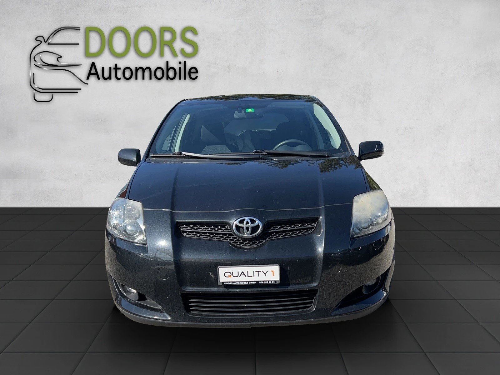 TOYOTA Auris 2.2 D-4D CleanPower Linea Sol Premium, Diesel, Second hand / Used, Manual - 2