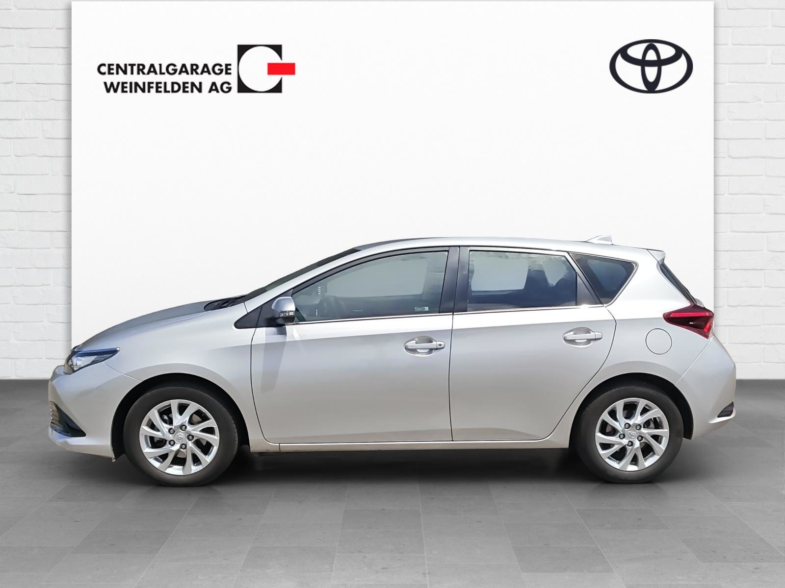 TOYOTA Auris 1.2 T Trend, Petrol, Second hand / Used, Manual - 3