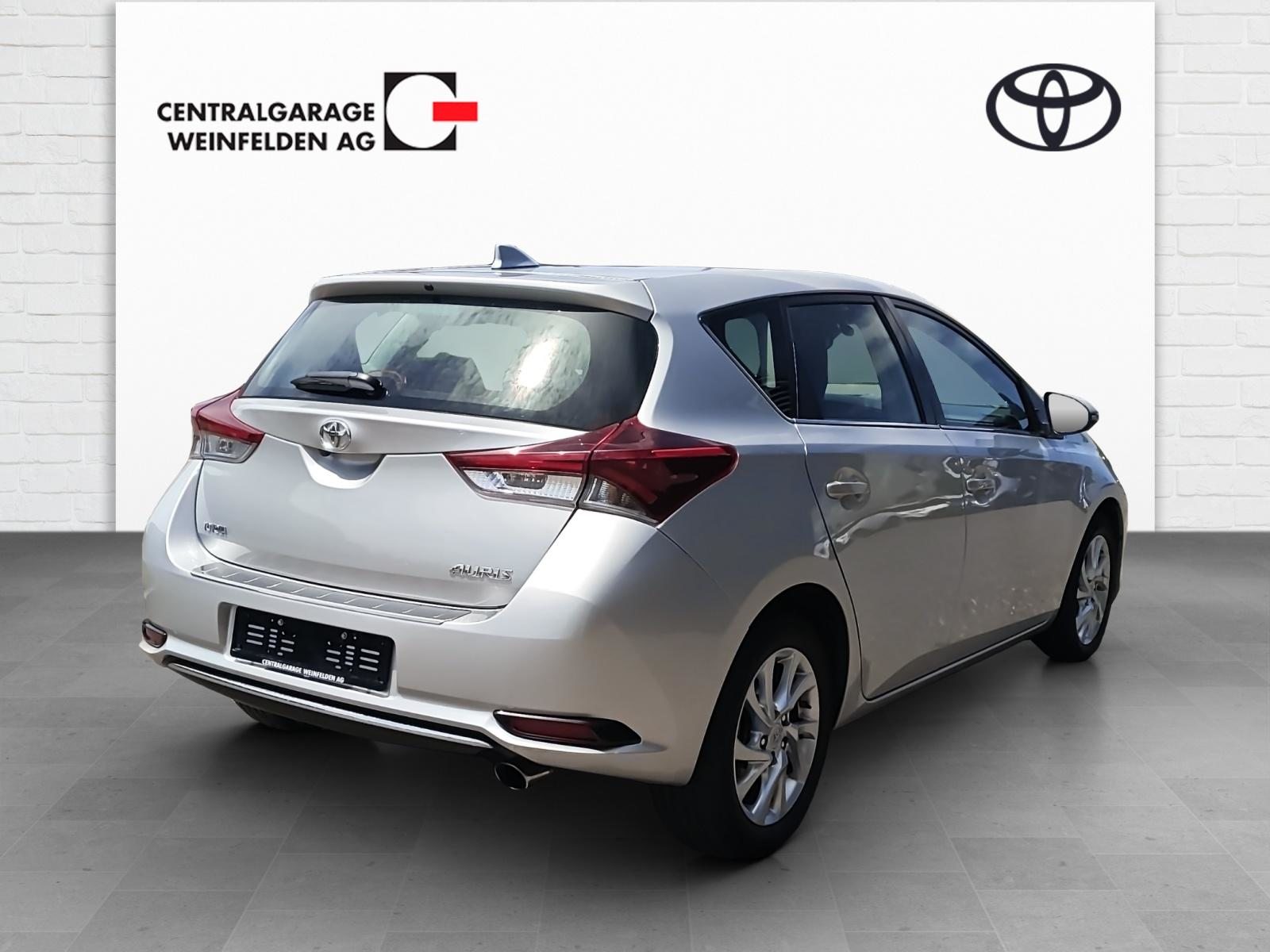 TOYOTA Auris 1.2 T Trend, Petrol, Second hand / Used, Manual - 6