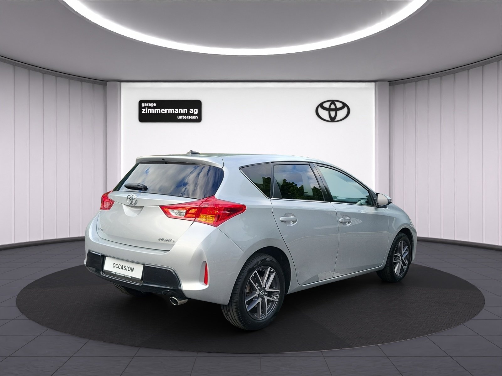 TOYOTA Auris 1.6 VMa Trend MultiDrive, Essence, Occasion / Utilisé, Automatique - 7