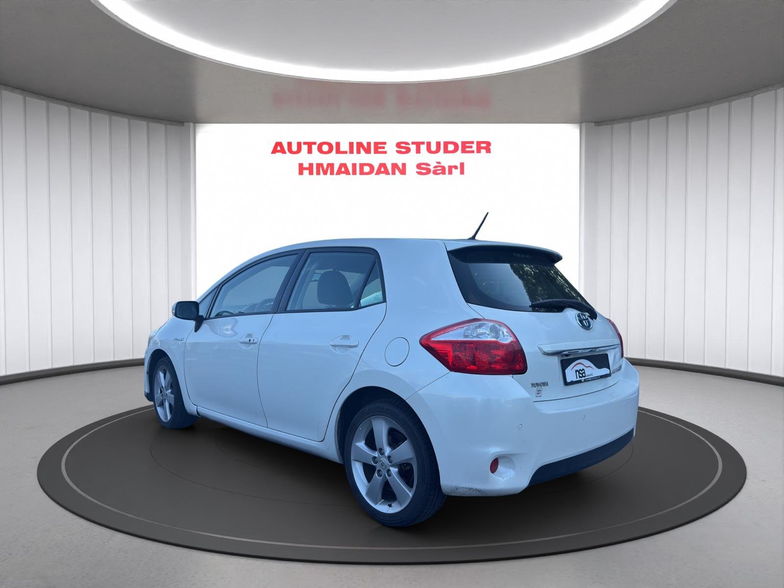 TOYOTA Auris 1.8 16V HSD Linea Sol Premium, Voll-Hybrid Benzin/Elektro, Occasion / Gebraucht, Automatik - 2