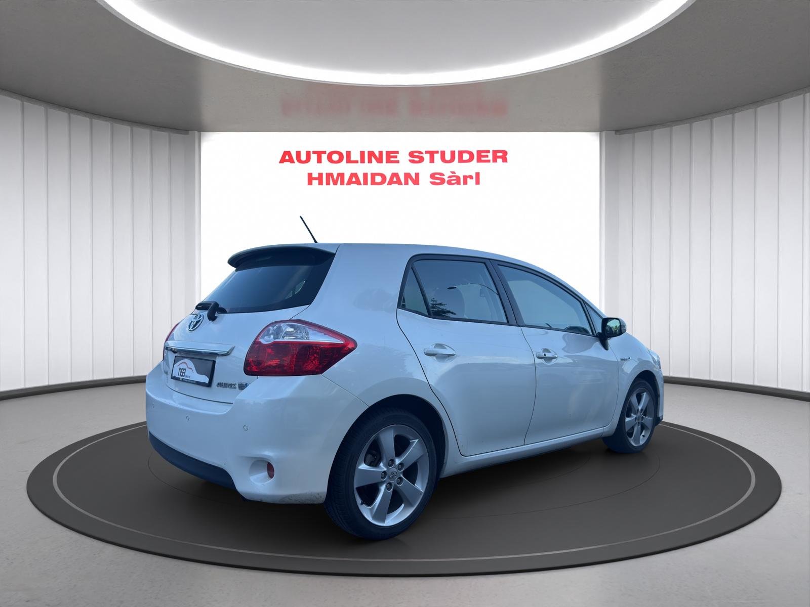 TOYOTA Auris 1.8 16V HSD Linea Sol Premium, Voll-Hybrid Benzin/Elektro, Occasion / Gebraucht, Automatik - 4