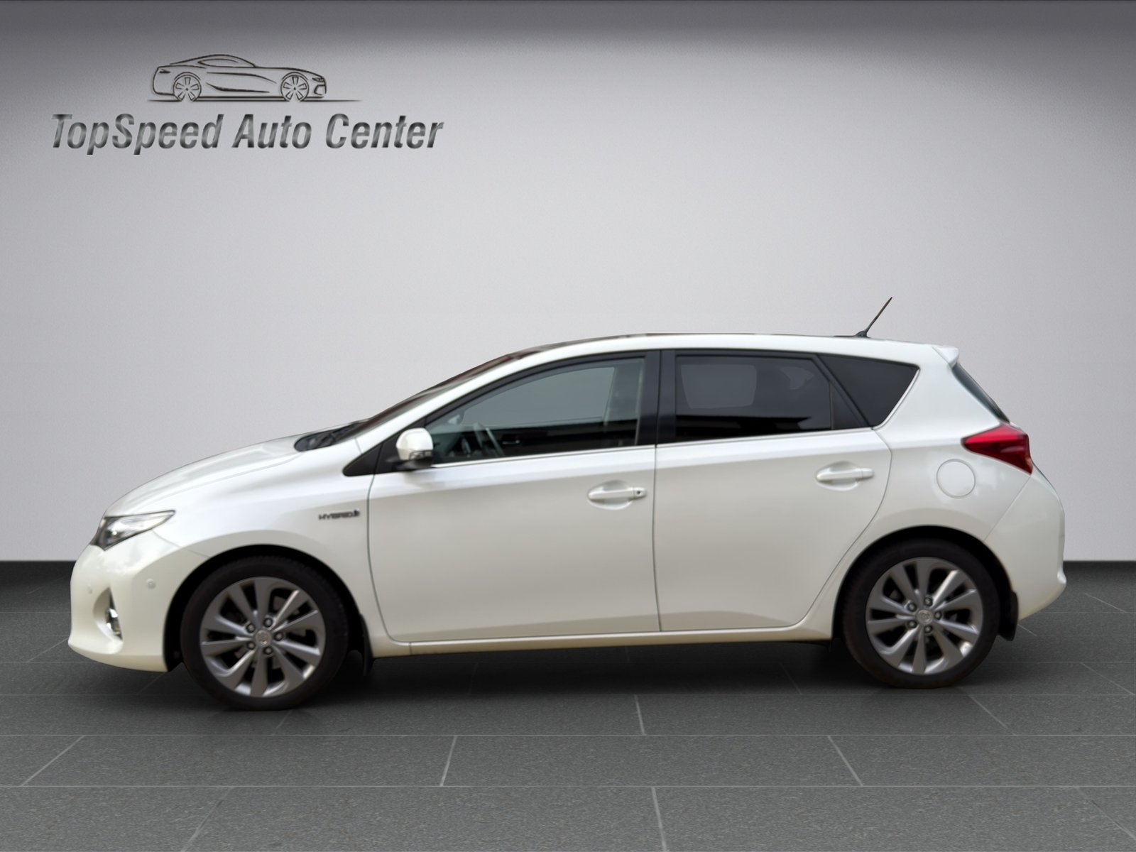 TOYOTA Auris 1.8 16V HSD Linea Sol, Hybride Integrale Benzina/Elettrica, Occasioni / Usate, Automatico - 3