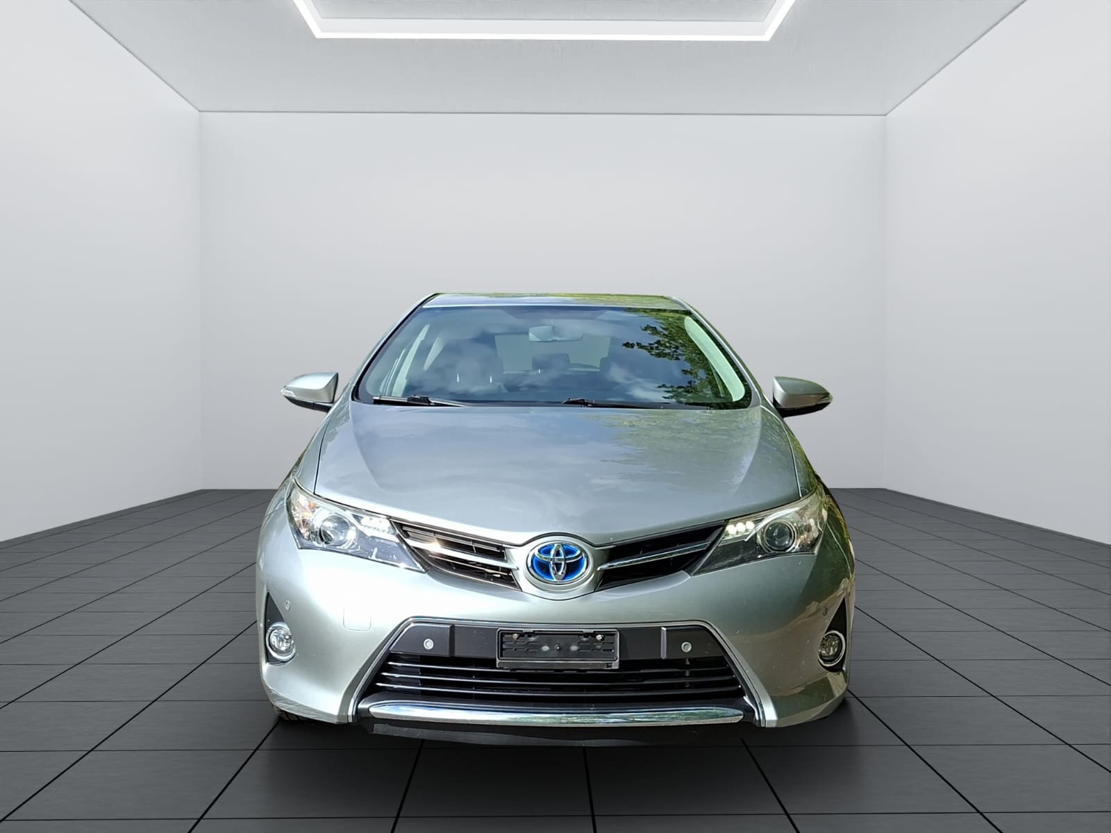 TOYOTA Auris 1.8 16V HSD Linea Luna, Full-Hybrid Petrol/Electric, Second hand / Used, Automatic - 2
