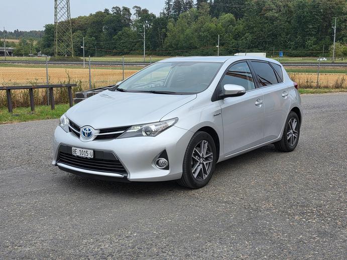 TOYOTA Auris 1.8 16V HSD Linea Trend, Hybride Intégral Essence/Électricité, Occasion / Utilisé, Automatique
