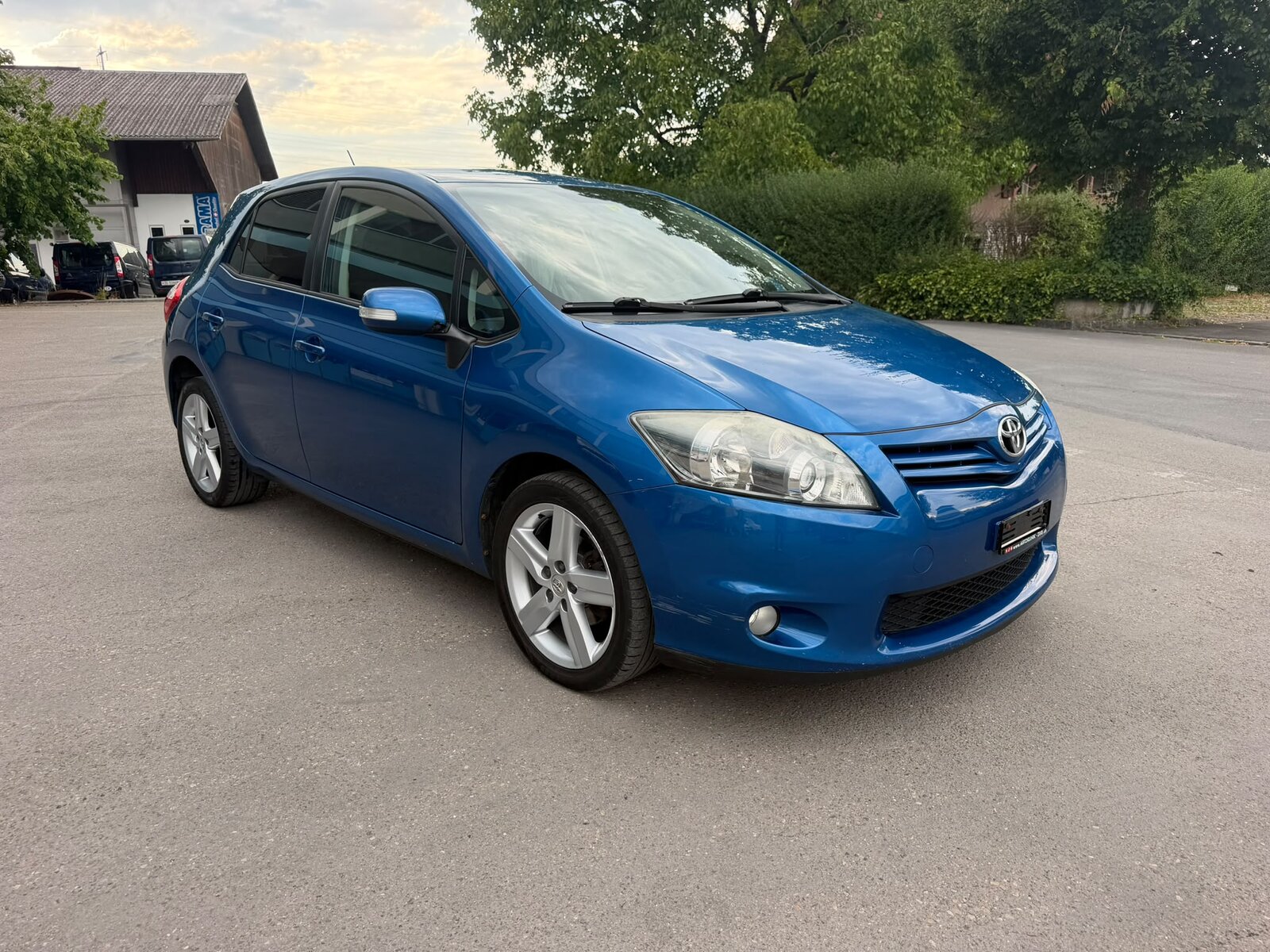 TOYOTA Auris 1.8 Linea Sol, Essence, Occasion / Utilisé, Manuelle - 4