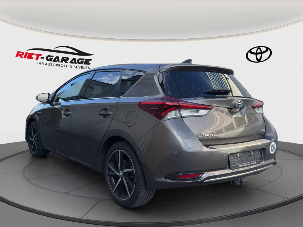 TOYOTA Auris 1.8 HSD Trend, Hybride Intégral Essence/Électricité, Occasion / Utilisé, Automatique - 3