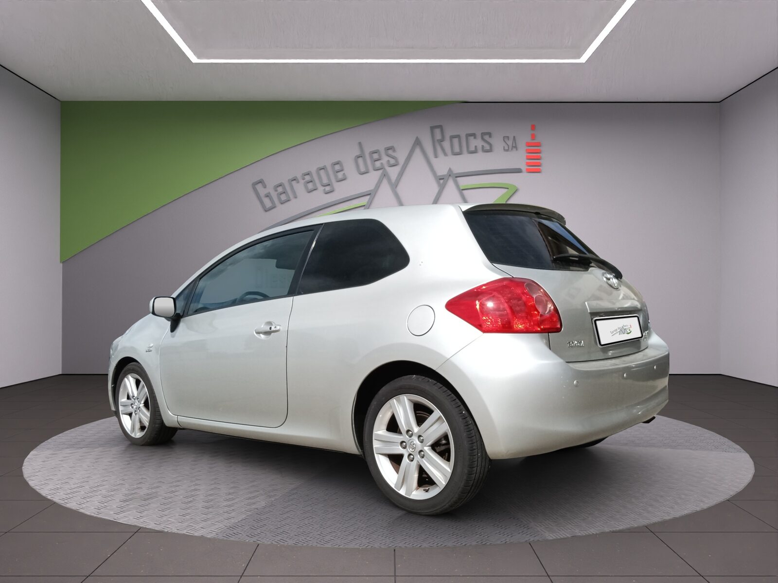 TOYOTA Auris 2.2 D-4D Linea Sol Premium, Electric, Second hand / Used, Manual - 5