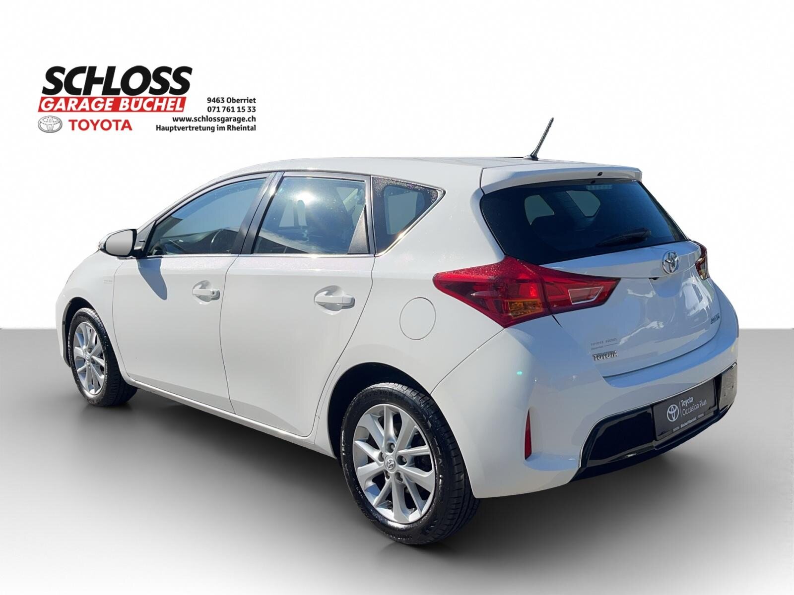 TOYOTA Auris 1.6 VMa Linea Luna, Benzin, Occasion / Gebraucht, Handschaltung - 2