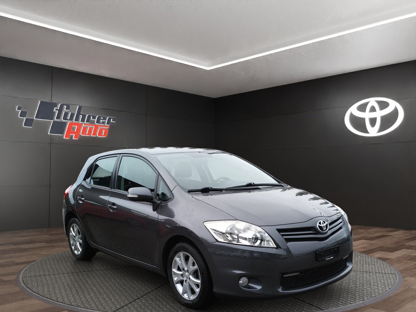 TOYOTA Auris 1.6 VMa Easy