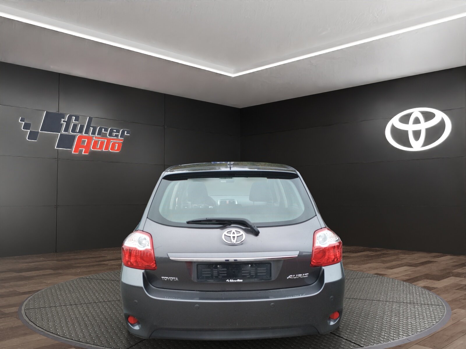 TOYOTA Auris 1.6 VMa Easy, Benzin, Occasion / Gebraucht, Handschaltung - 5