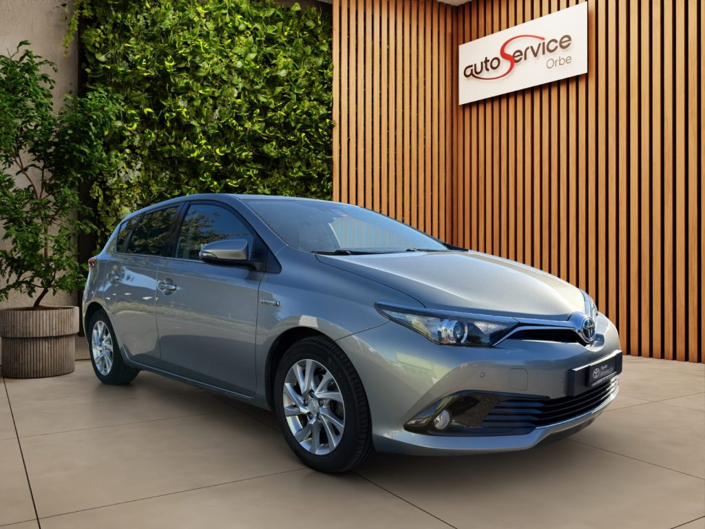 TOYOTA 1.8 HSD Trend