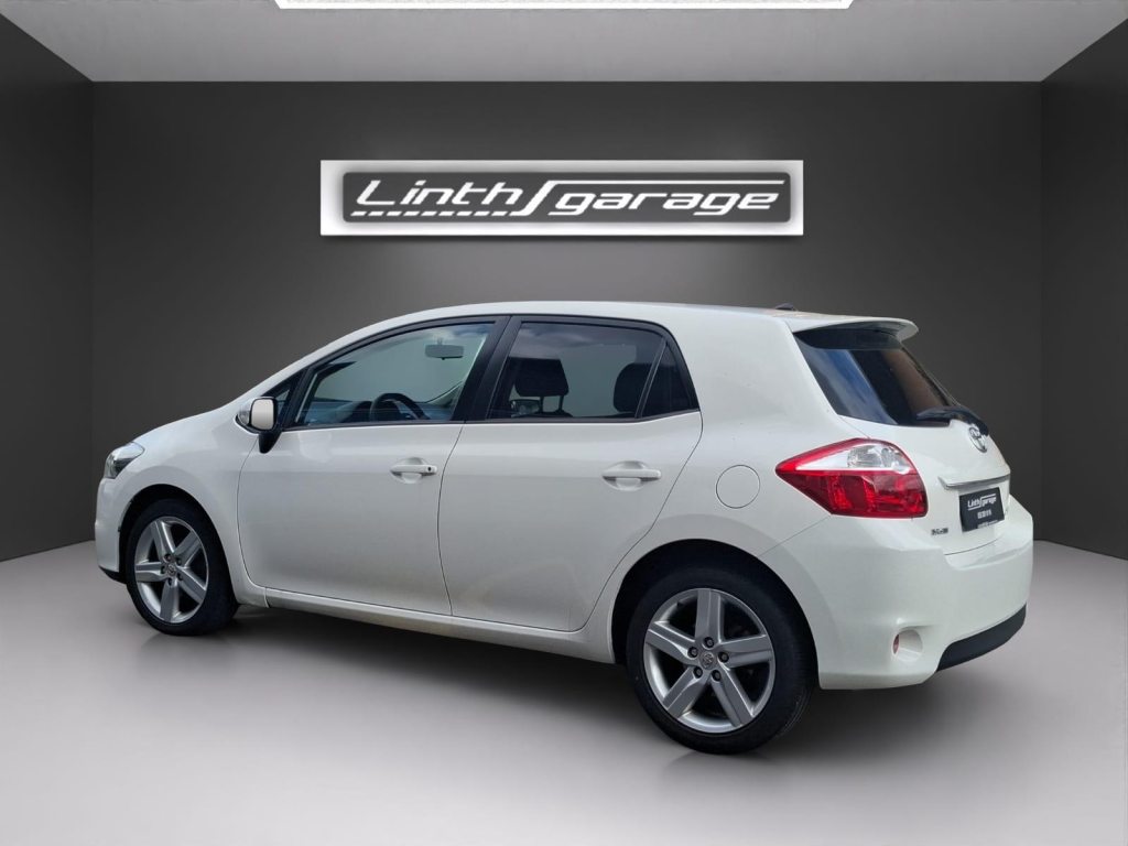 TOYOTA 1.8 VMa Look Auris, Essence, Occasion / Utilisé, Manuelle - 6