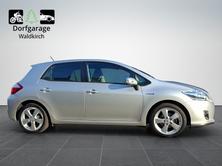 TOYOTA AURIS 1.8 HSD Linea Sol, Voll-Hybrid Benzin/Elektro, Occasion / Gebraucht, Automatik - 7