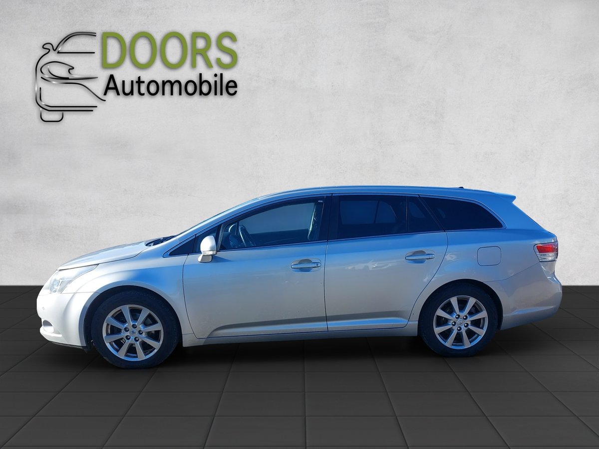 TOYOTA Avensis SW 2.0 Linea Luna Multidrive, Essence, Occasion / Utilisé, Automatique - 7