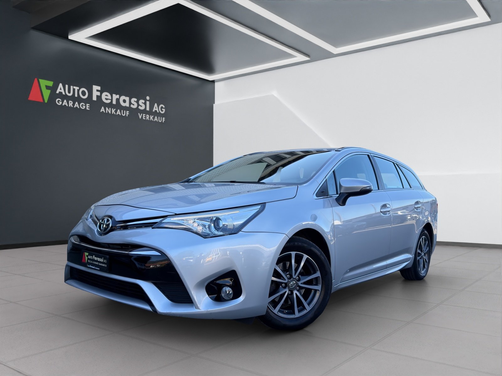 TOYOTA Avensis Touring Sports 2.0 Swiss Trend Mdr.S