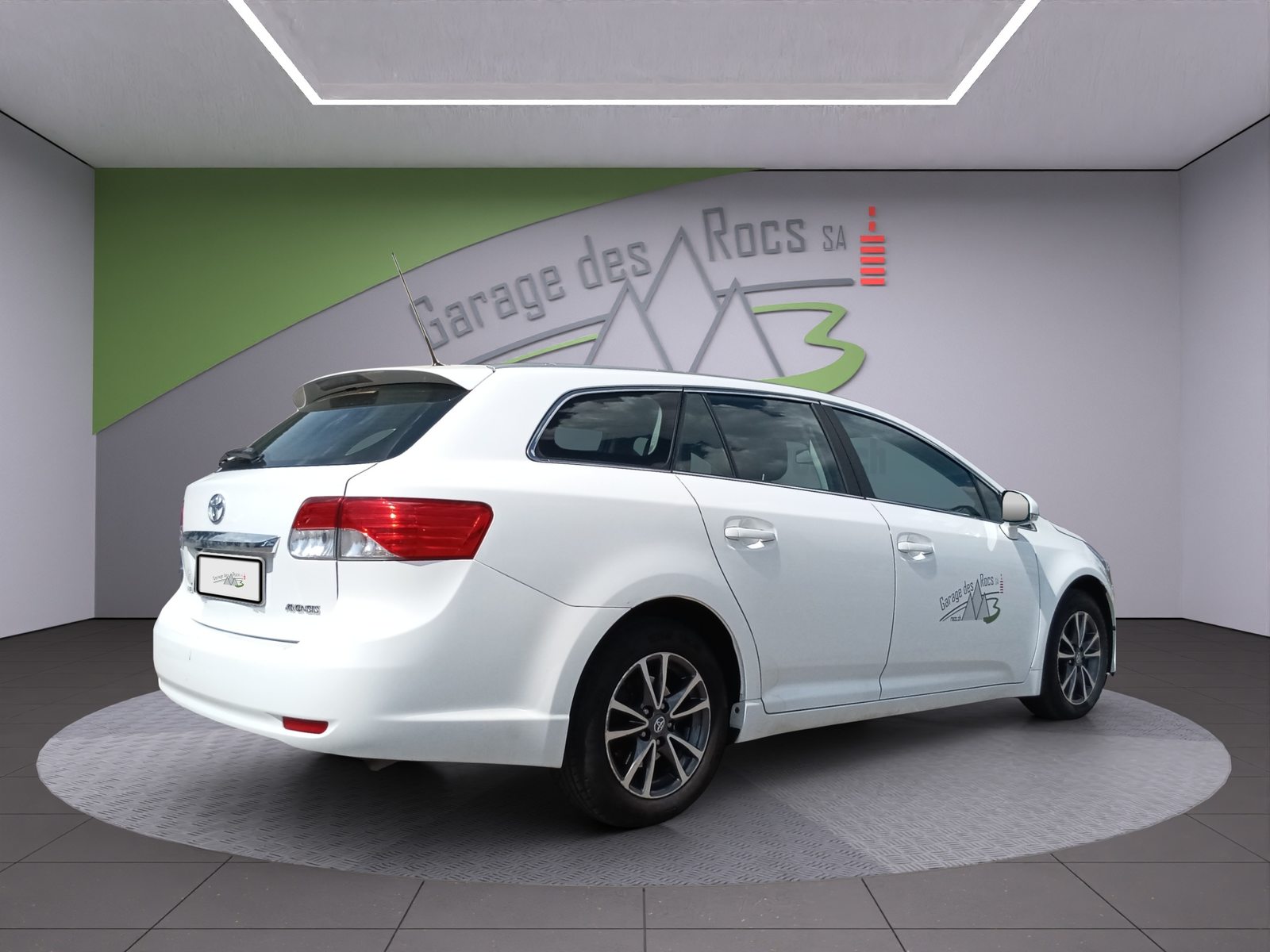TOYOTA Avensis Wagon 2.0 D-4D Luna, Diesel, Occasion / Gebraucht, Handschaltung - 7