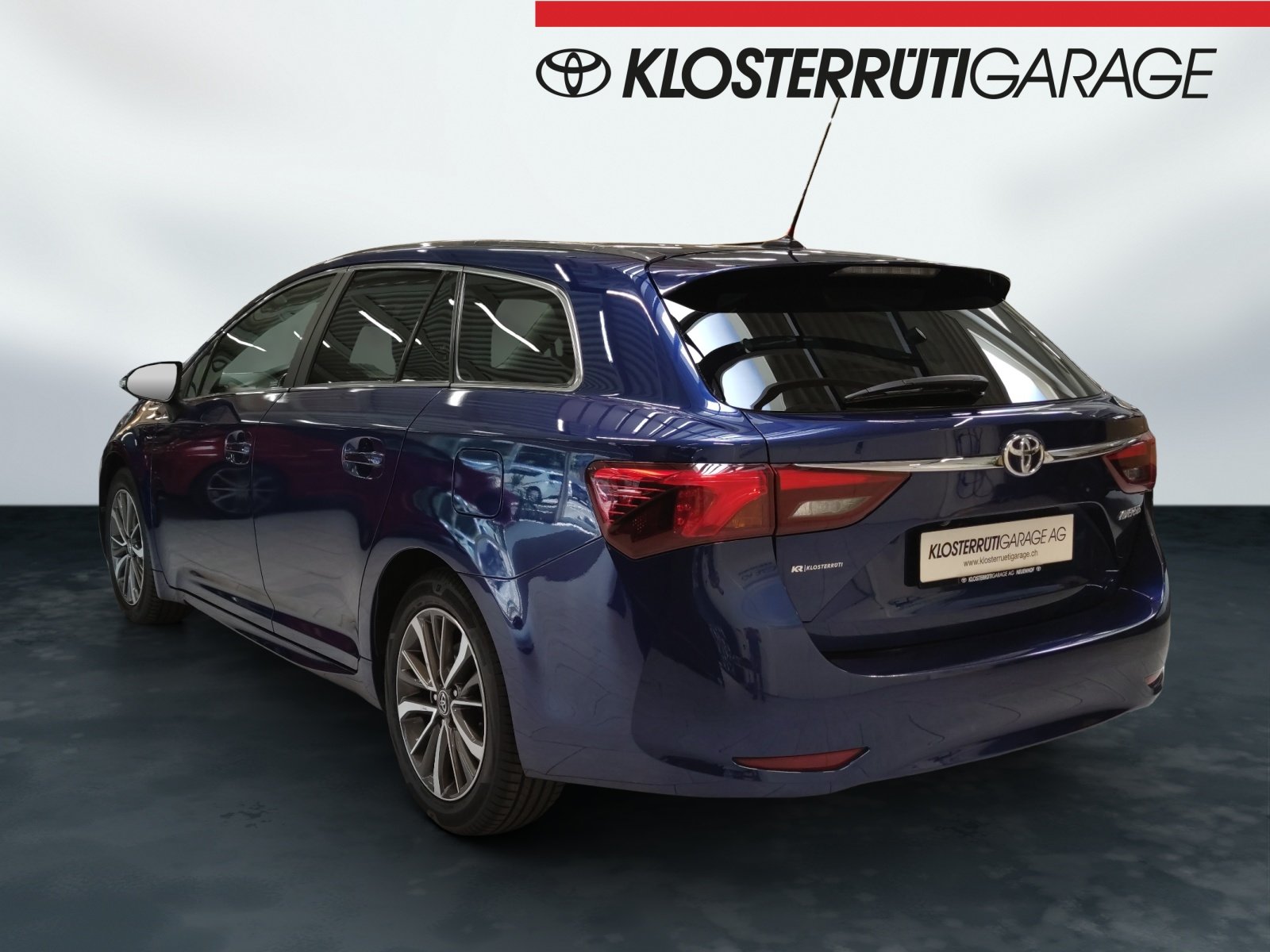 TOYOTA Avensis Touring Sports 2.0 VMa Trend MdS, Petrol, Second hand / Used, Automatic - 4