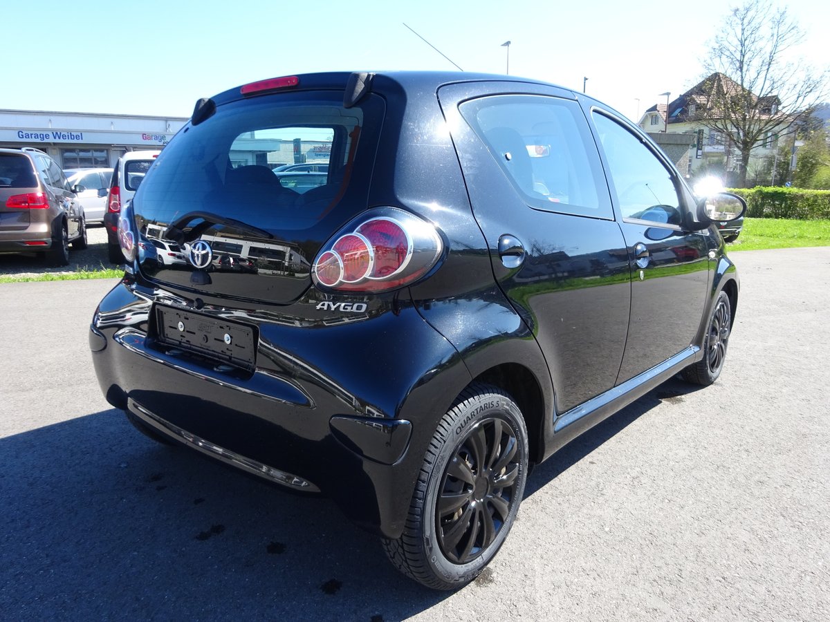TOYOTA Aygo 1.0 Linea Luna Cool, Benzin, Occasion / Gebraucht, Handschaltung - 6