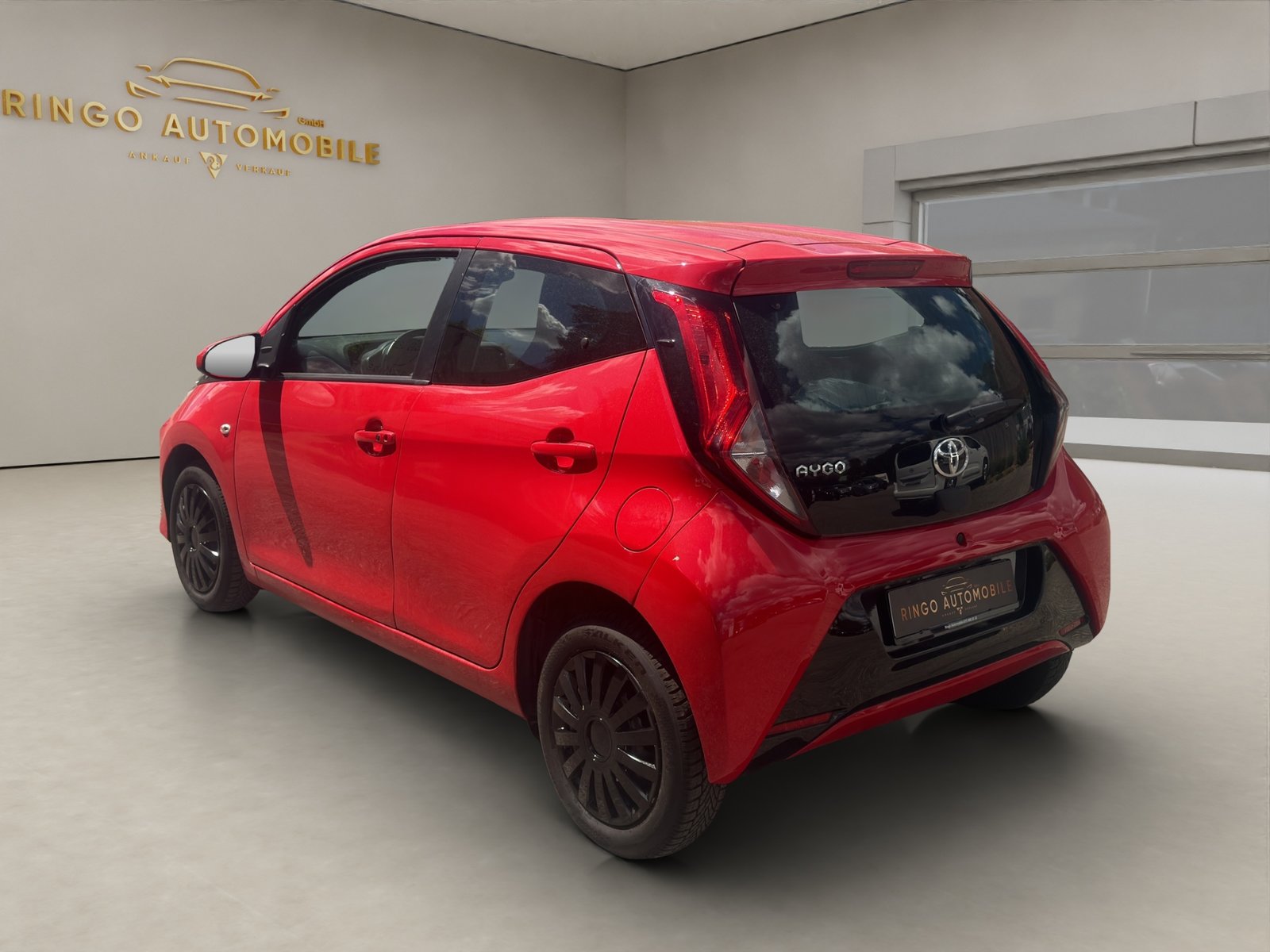 TOYOTA Aygo 1.0 VVT-i Trend, Petrol, Second hand / Used, Manual - 4