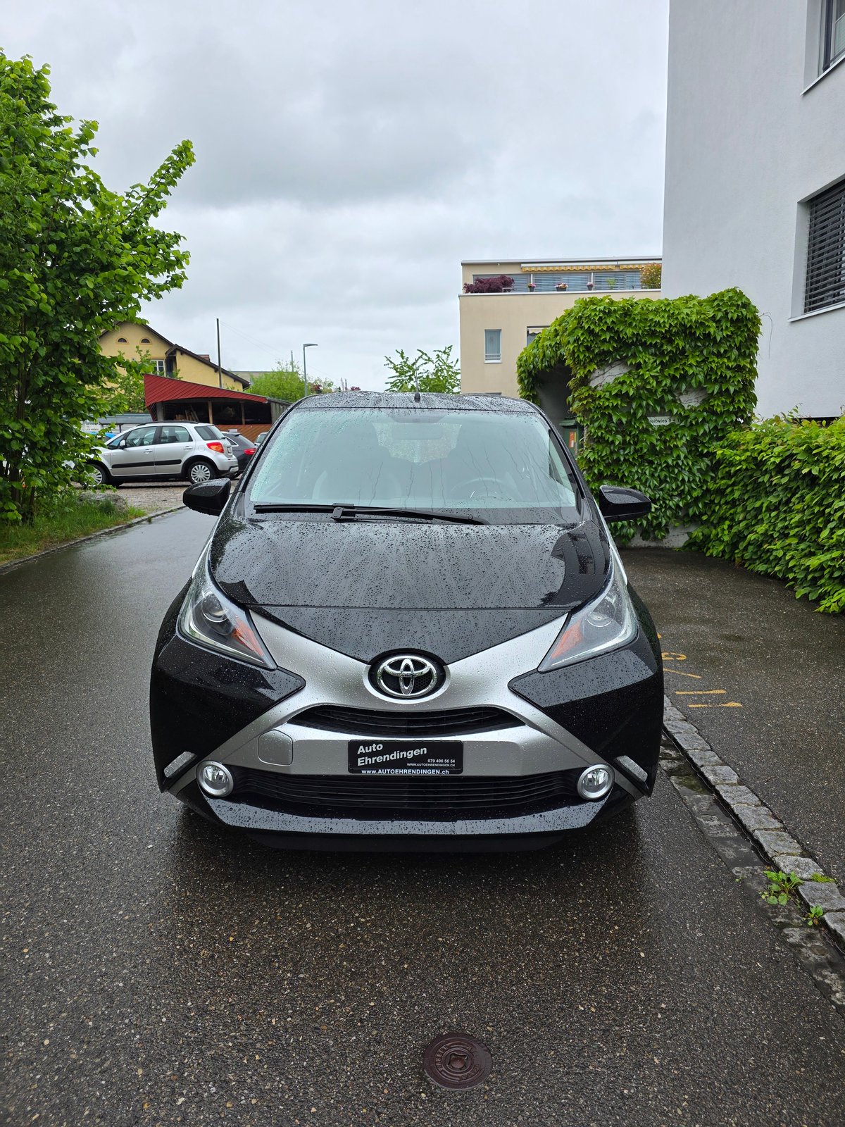 TOYOTA Aygo 1.0 VVT-i x-clusiv, Petrol, Second hand / Used, Manual - 2