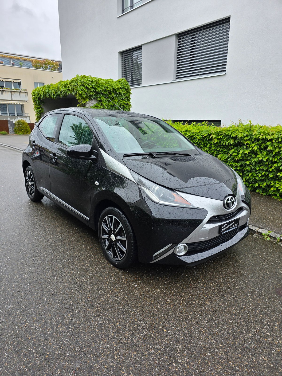 TOYOTA Aygo 1.0 VVT-i x-clusiv, Petrol, Second hand / Used, Manual - 4