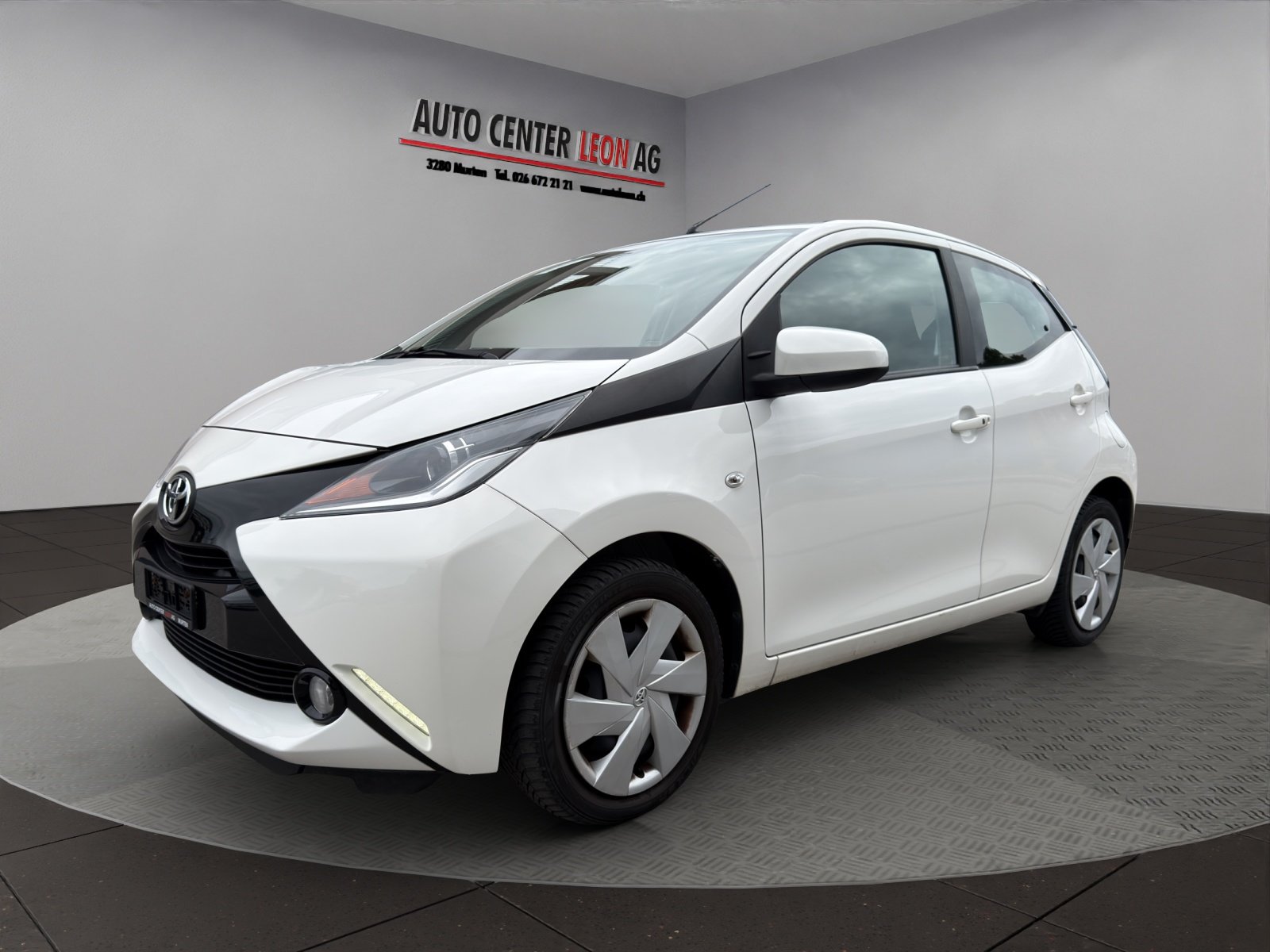 TOYOTA Aygo 1.0 VVT-i Trend MultiMode, Benzin, Occasion / Gebraucht, Automatik - 2