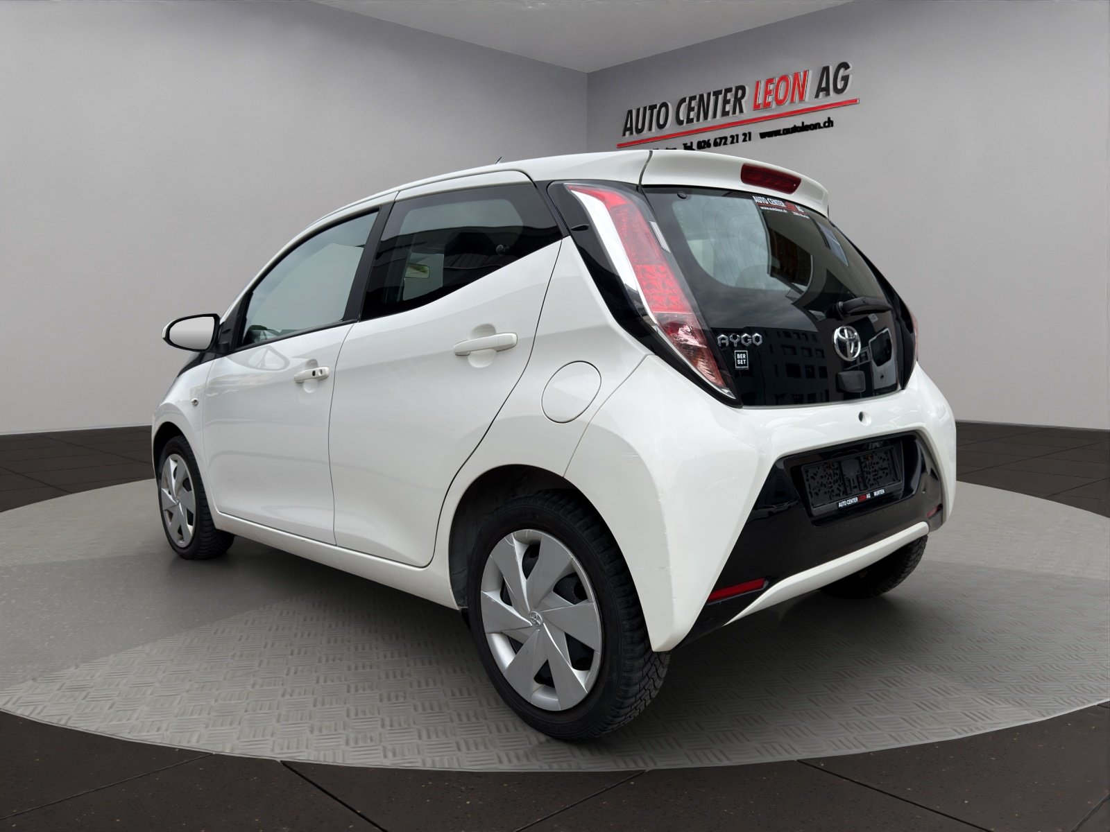 TOYOTA Aygo 1.0 VVT-i Trend MultiMode, Benzin, Occasion / Gebraucht, Automatik - 4