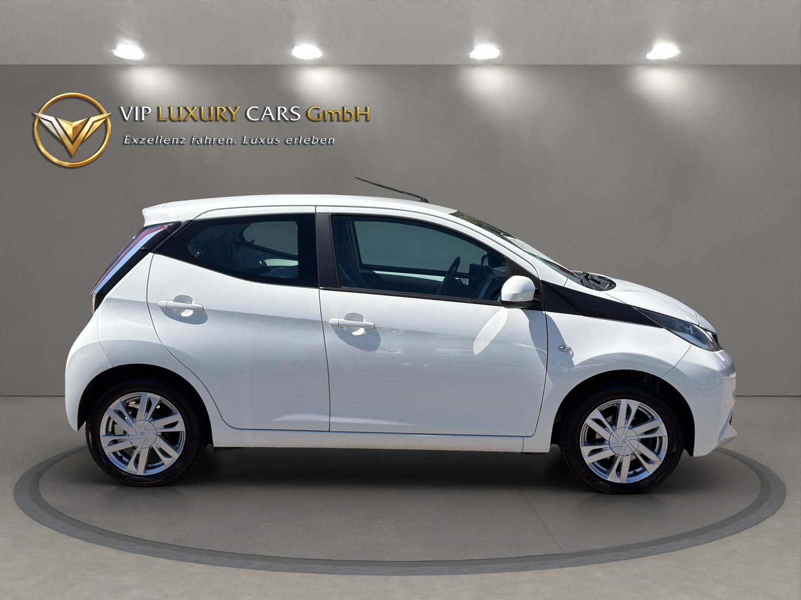 TOYOTA Aygo 1.0 VVT-i x-clusiv, Benzina, Occasioni / Usate, Manuale - 4