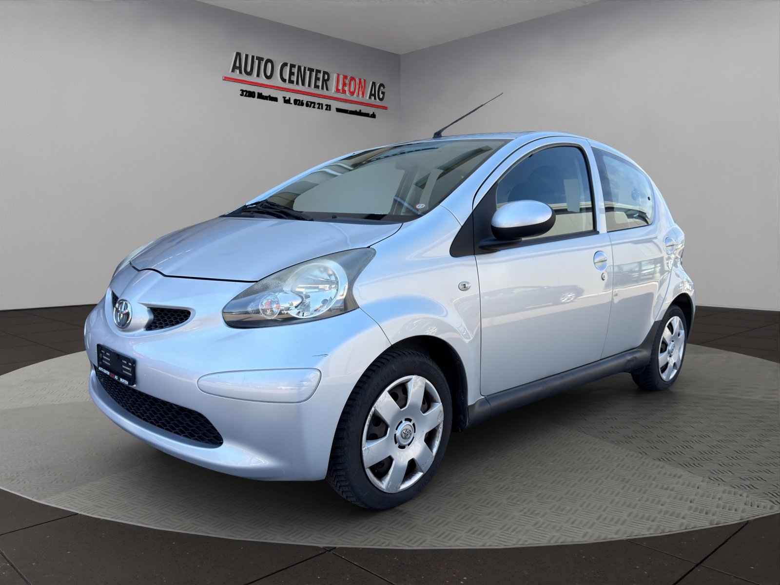 TOYOTA Aygo 1.0 Linea Terra, Petrol, Second hand / Used, Manual - 2