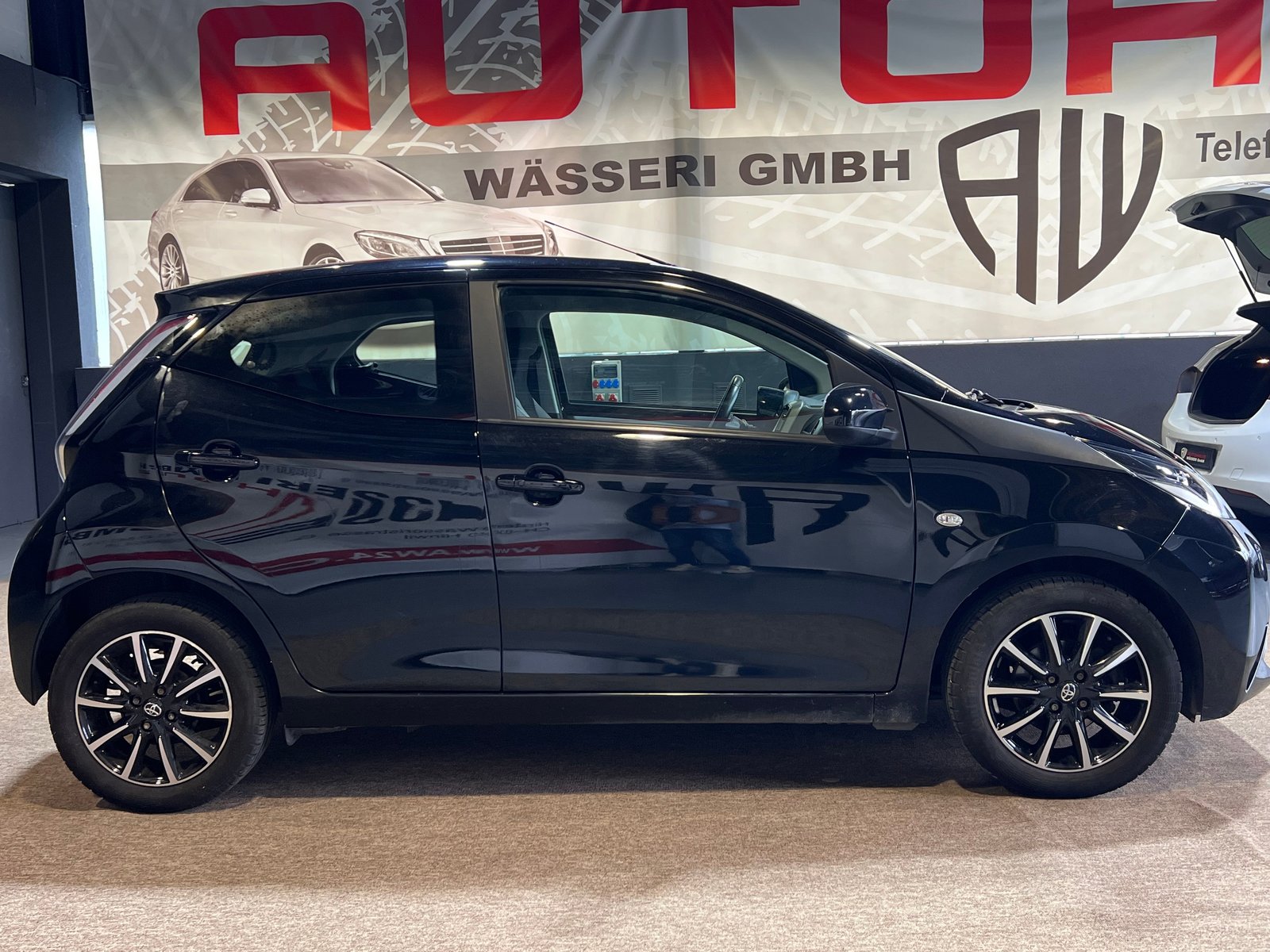 TOYOTA Aygo 1.0 VVT-i x, Benzin, Occasion / Gebraucht, Handschaltung - 2