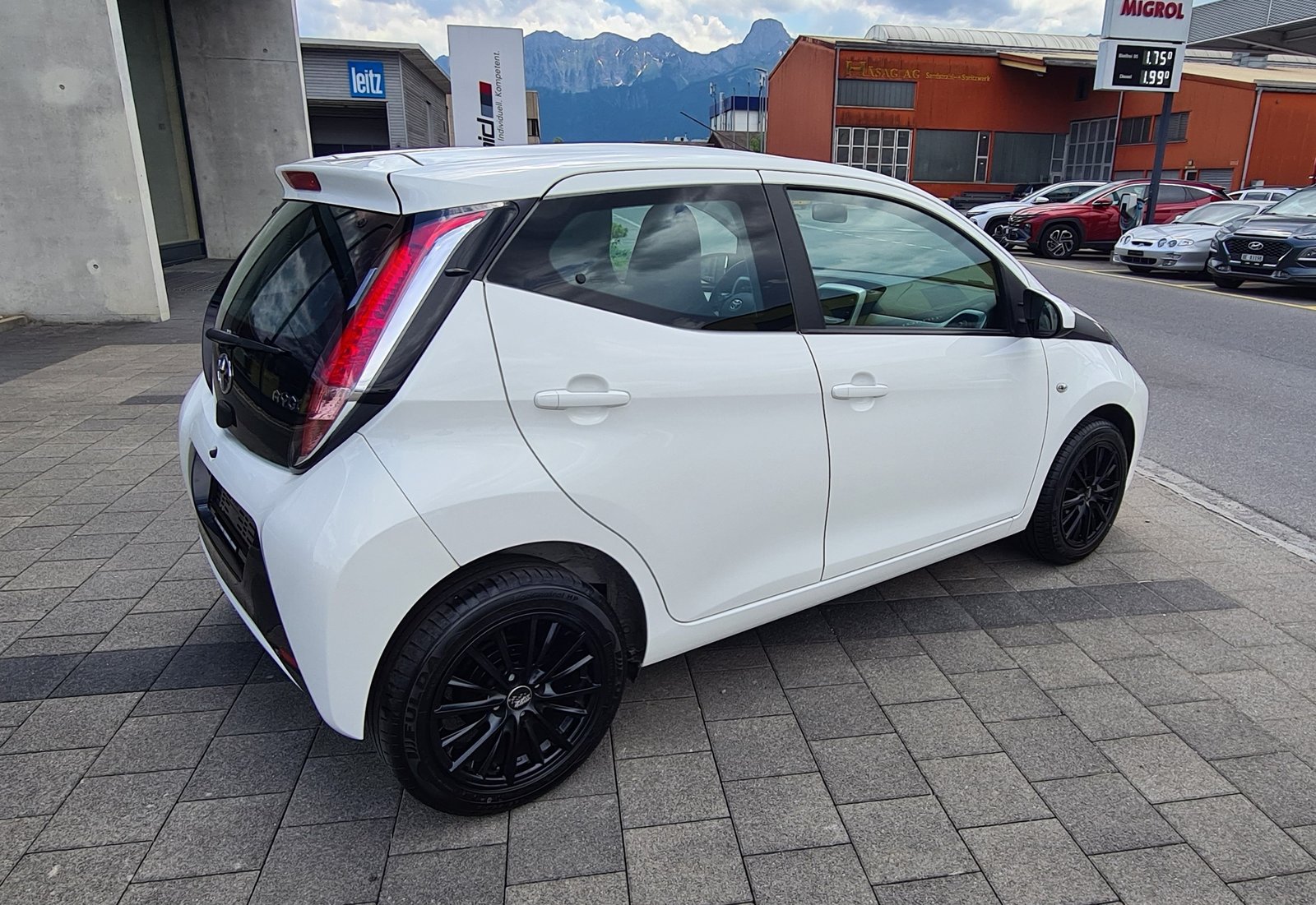 TOYOTA Aygo 1.0 VVT-i x-play, Benzina, Occasioni / Usate, Manuale - 4