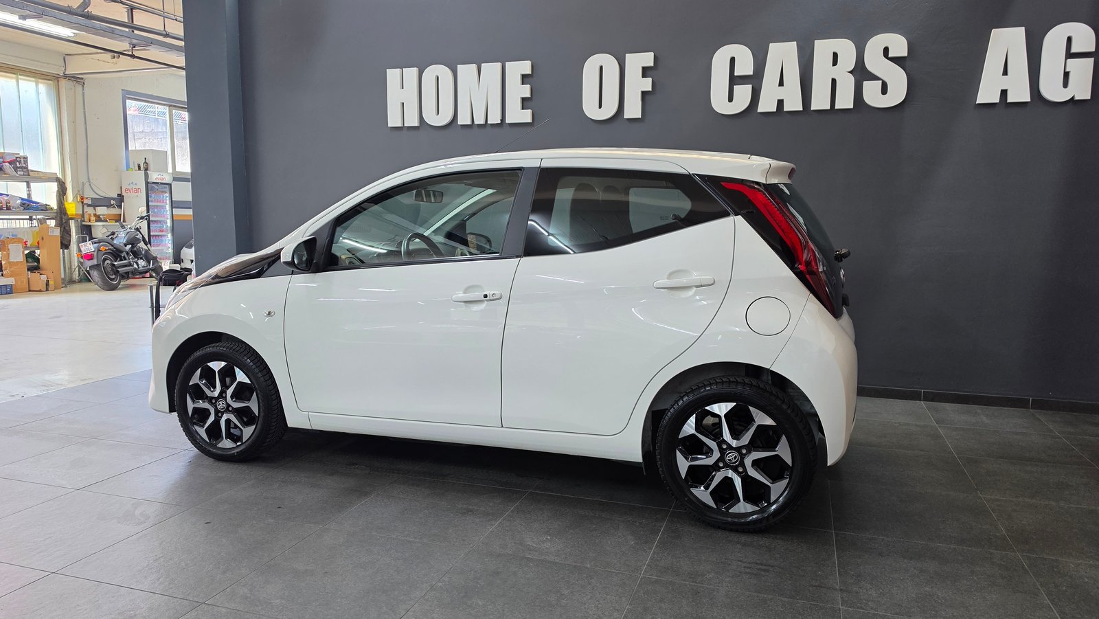 TOYOTA Aygo 1.0 VVT-i Trend, Petrol, Second hand / Used, Manual - 6