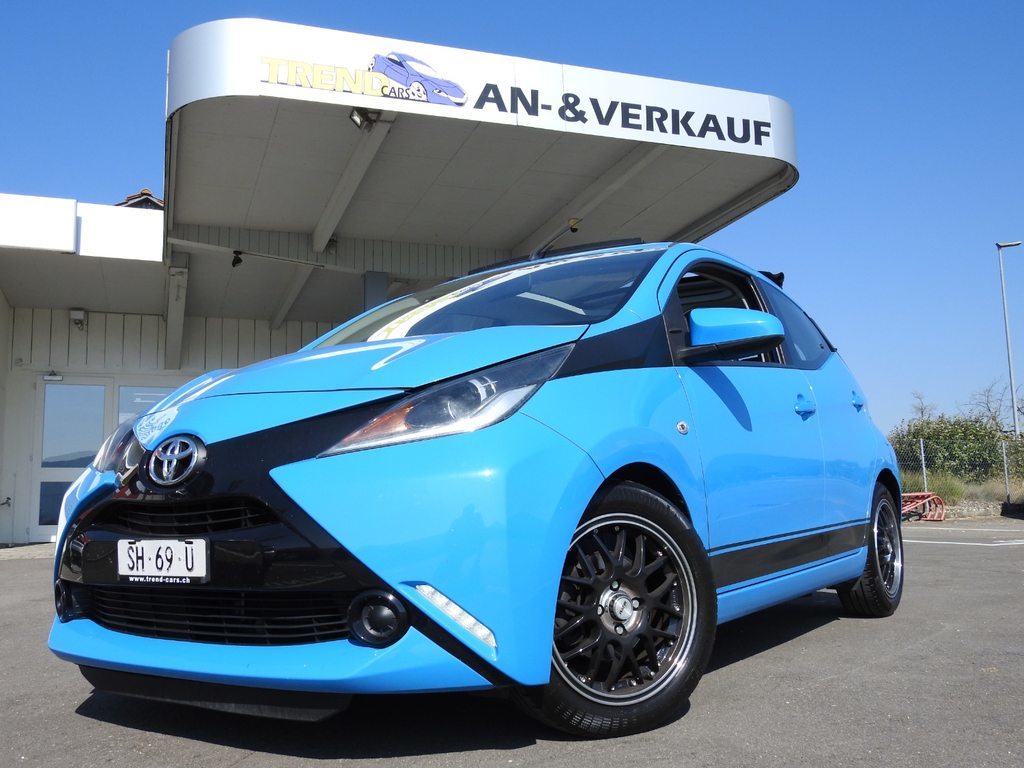 TOYOTA Aygo 1.0 VVT-i X-Play