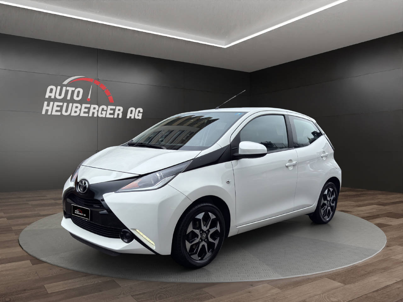 TOYOTA Aygo 1.0 VVT-i x