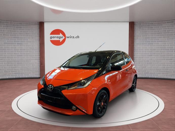 TOYOTA Aygo 1.0 VVT-i x / 8-fach bereift / frisch ab MFK, Benzin, Occasion / Gebraucht, Handschaltung