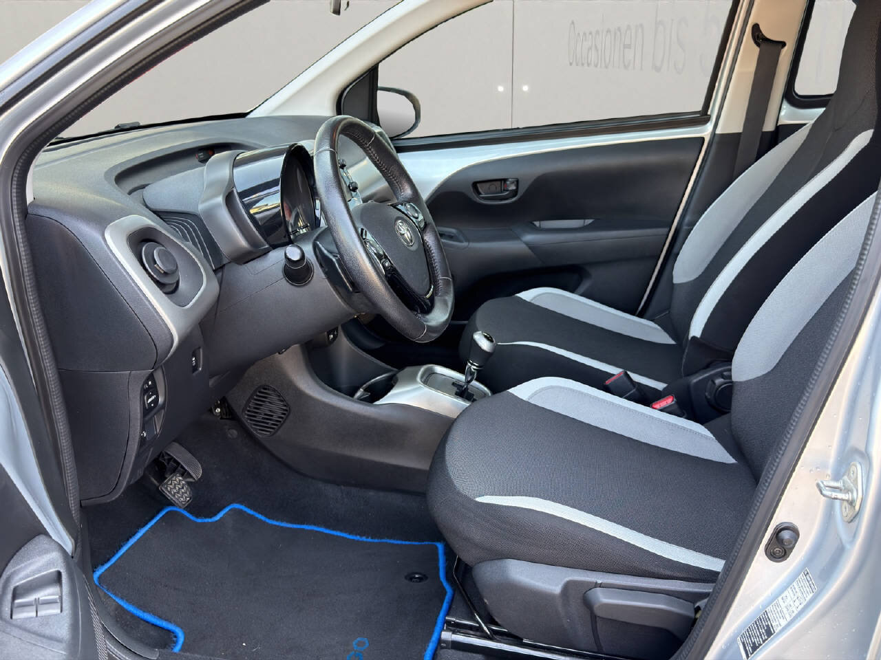 TOYOTA Aygo 1.0 VVT-i x-play, Benzina, Occasioni / Usate, Automatico - 4