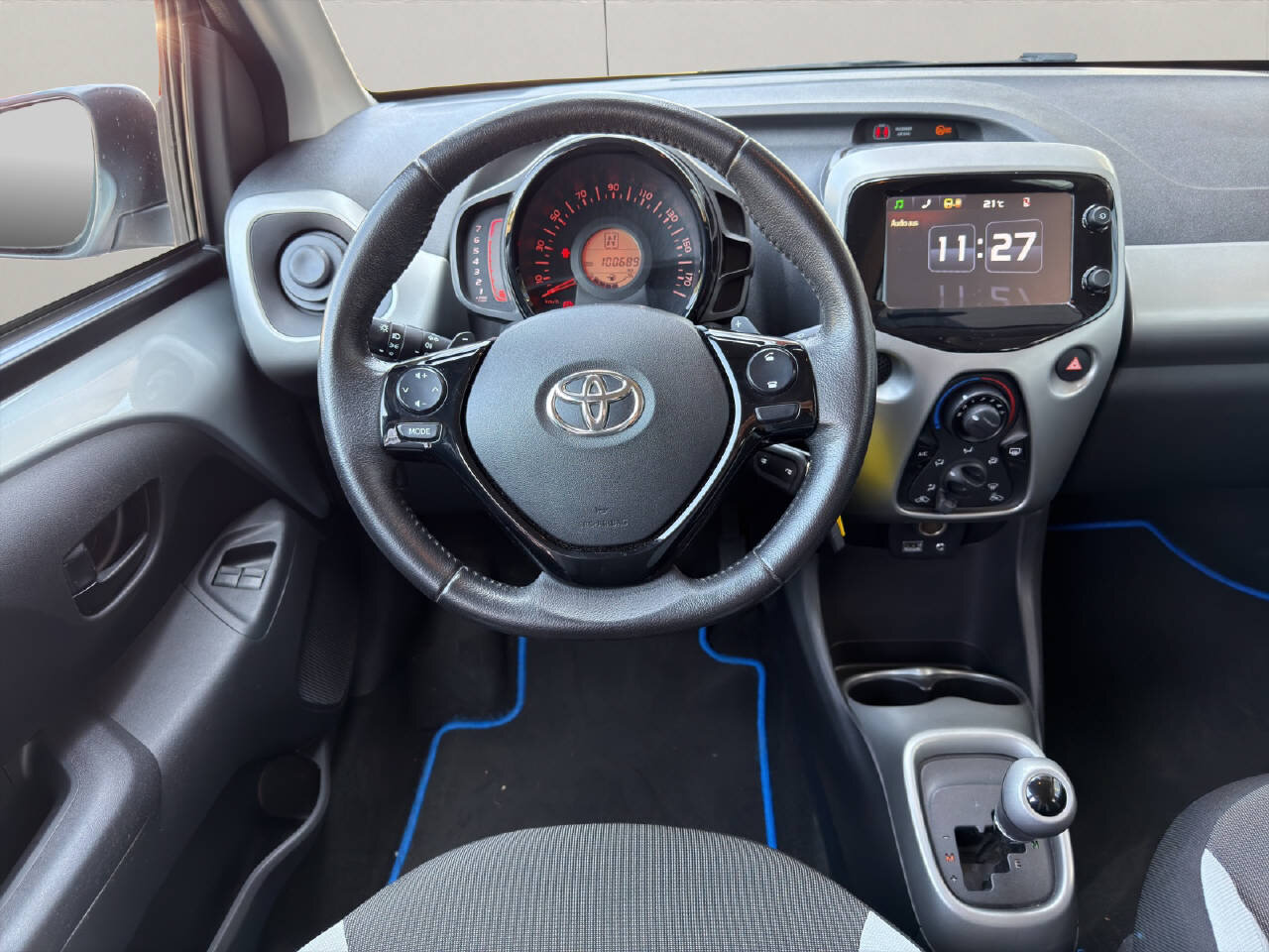 TOYOTA Aygo 1.0 VVT-i x-play, Benzina, Occasioni / Usate, Automatico - 5