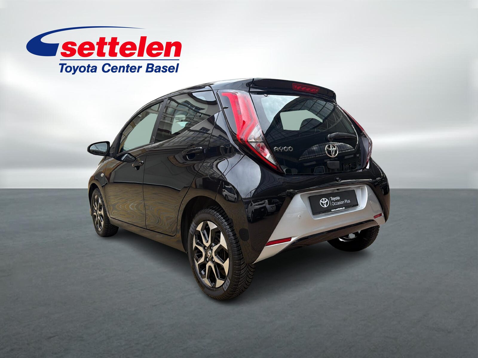 TOYOTA Aygo 1.0 VVT-i x-play Team D, Essence, Occasion / Utilisé, Manuelle - 3