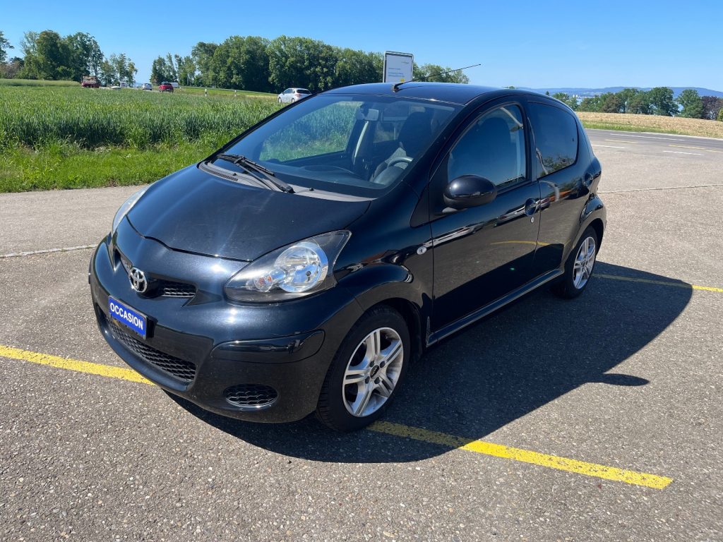 TOYOTA AYGO 1.0 VVT-i Linea Terra, Petrol, Second hand / Used, Manual - 2