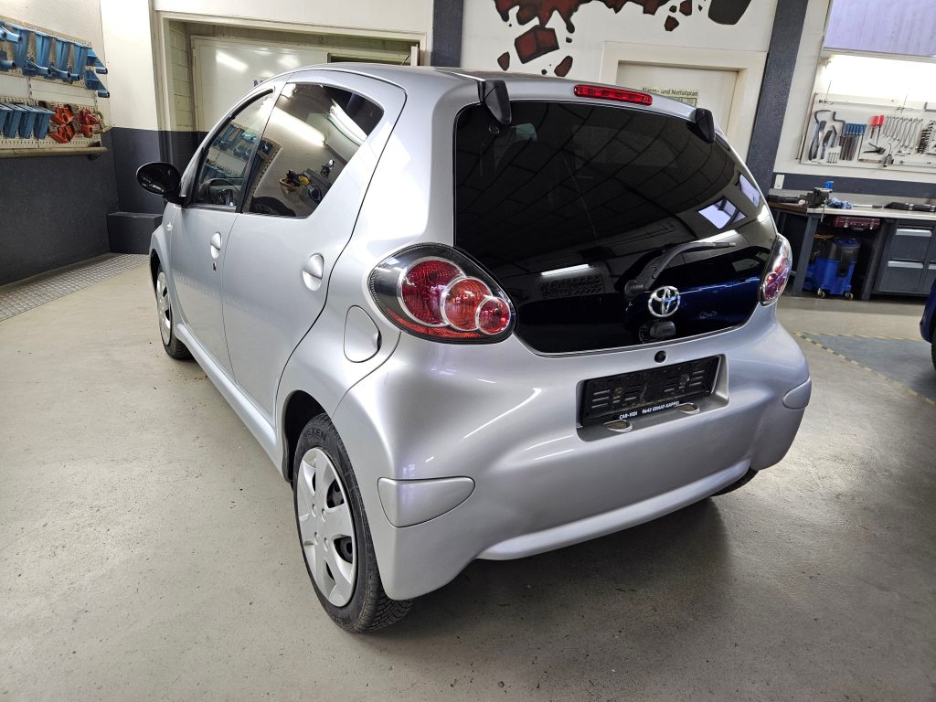 TOYOTA AYGO 1.0 VVT-i Linea Terra, Petrol, Second hand / Used, Manual - 4