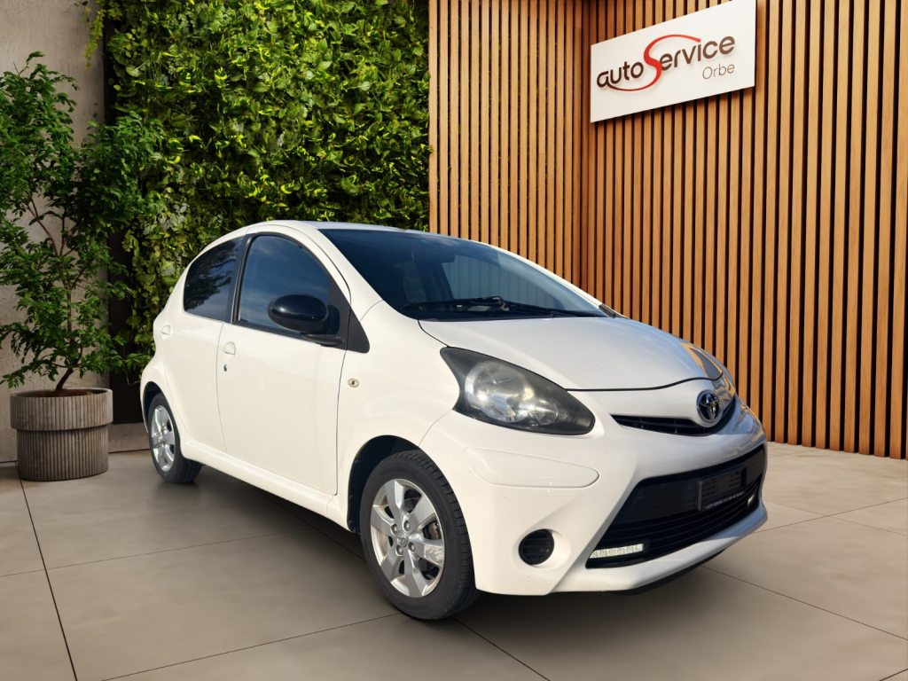 TOYOTA 1.0 VVT-i Collection